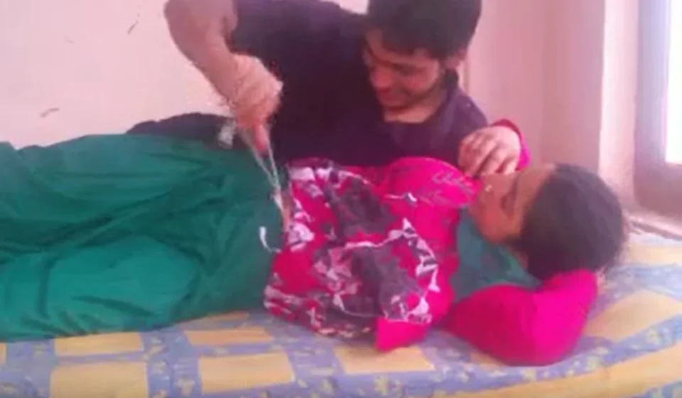 Bua Ki Chudai Hindi Mein – लंड की प्यासी बुआ को चोदा भतीजे ने दमदार तरीके से
