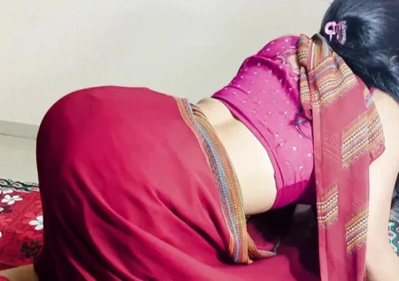 Bhanje Ne Mami Ko Choda - लंड की प्यासी पूजा मामी की हुई पलंगतोड़ चुदाई