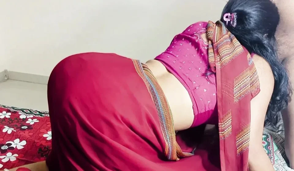 Bhanje Ne Mami Ko Choda - लंड की प्यासी पूजा मामी की हुई पलंगतोड़ चुदाई